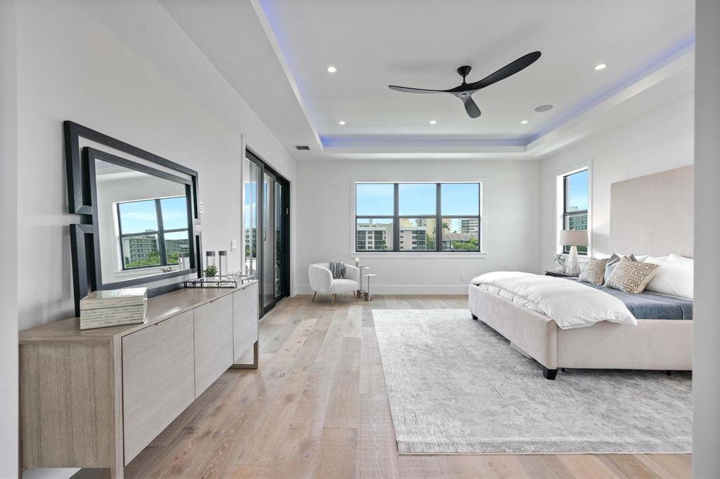 LAKE SHORES LANTANA - Residential