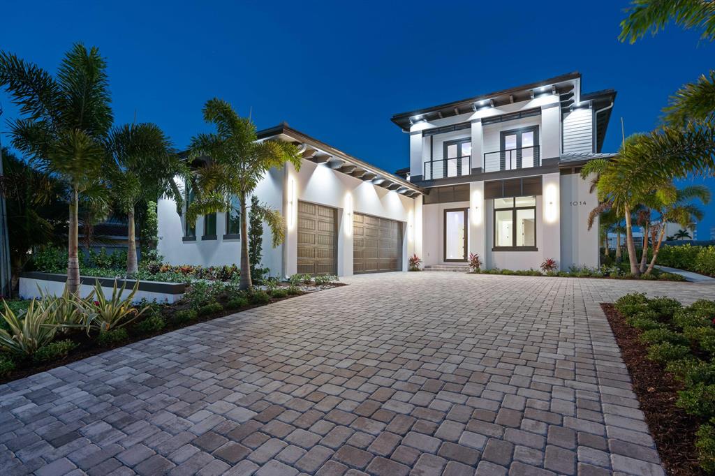 LAKE SHORES LANTANA - Residential