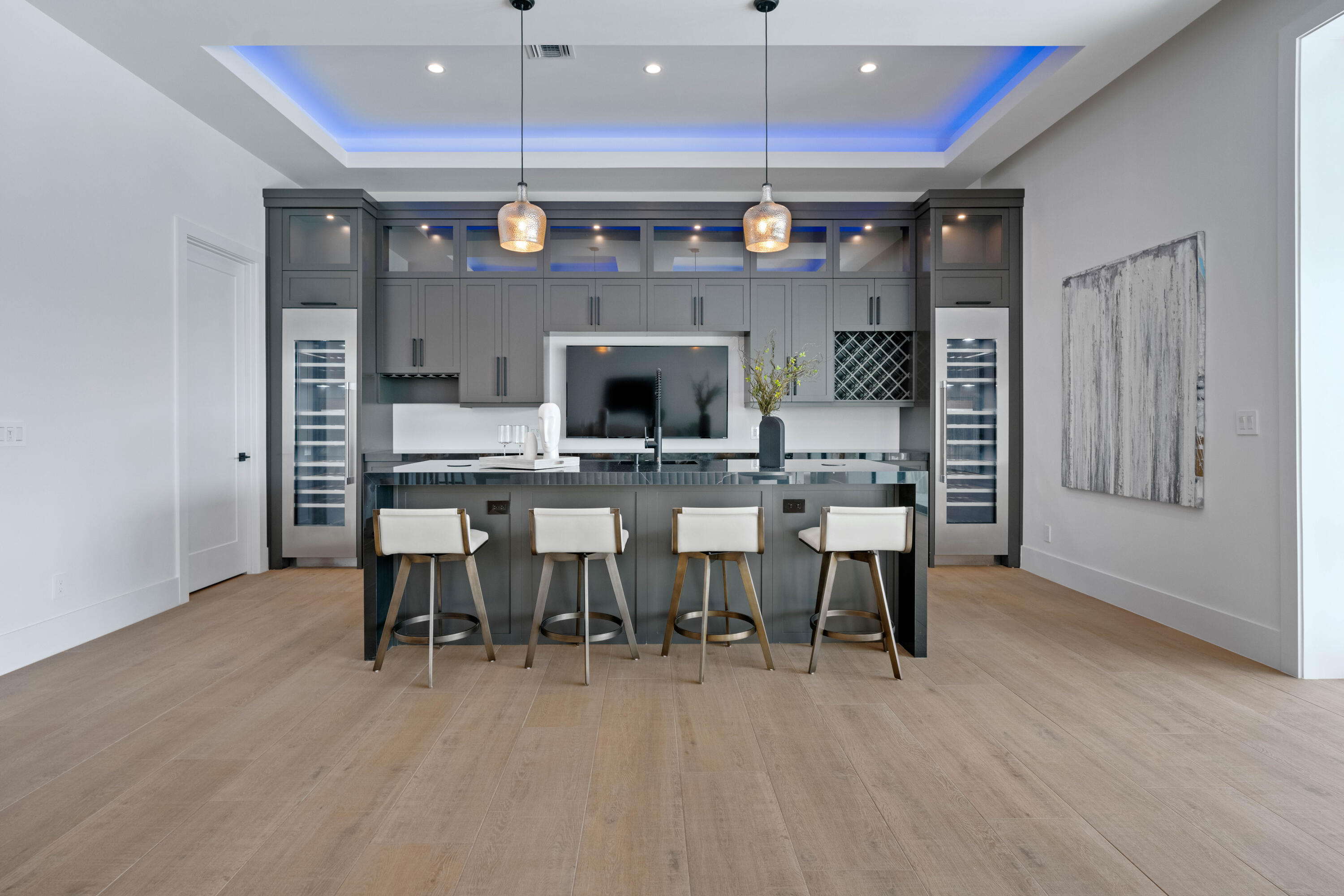 LAKE SHORES LANTANA - Residential