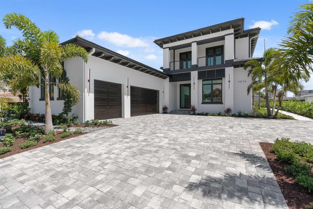 LAKE SHORES LANTANA - Residential