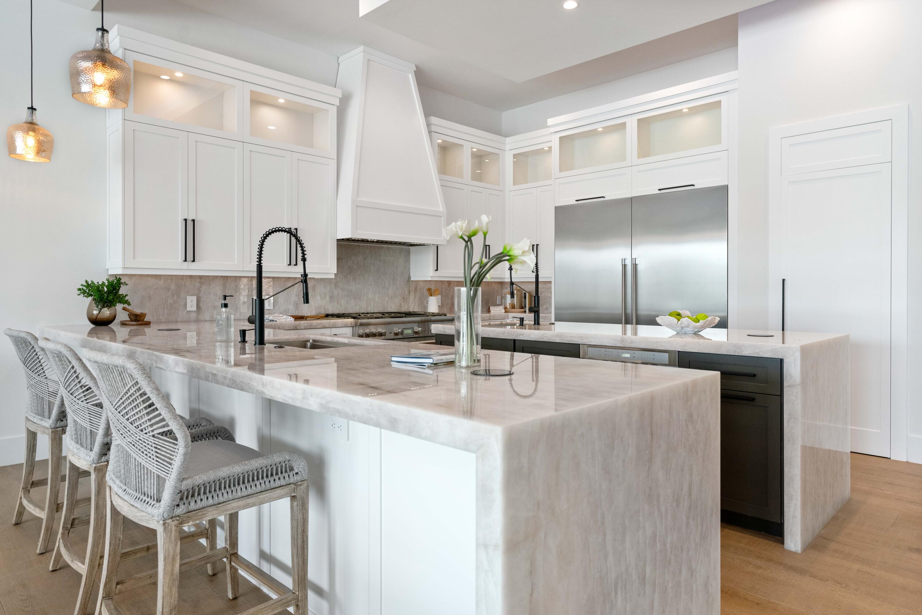 LAKE SHORES LANTANA - Residential