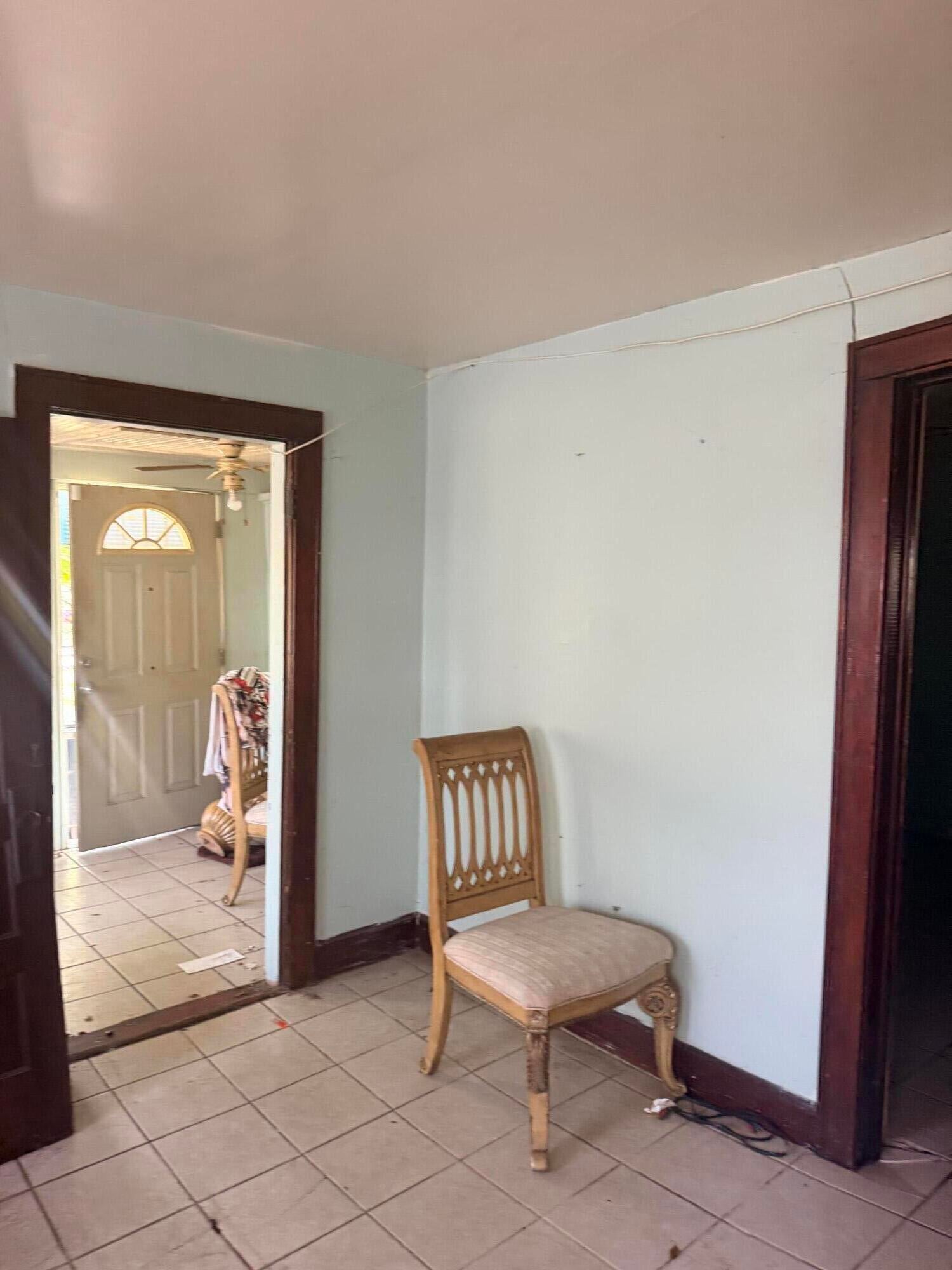 123 N 15TH Street