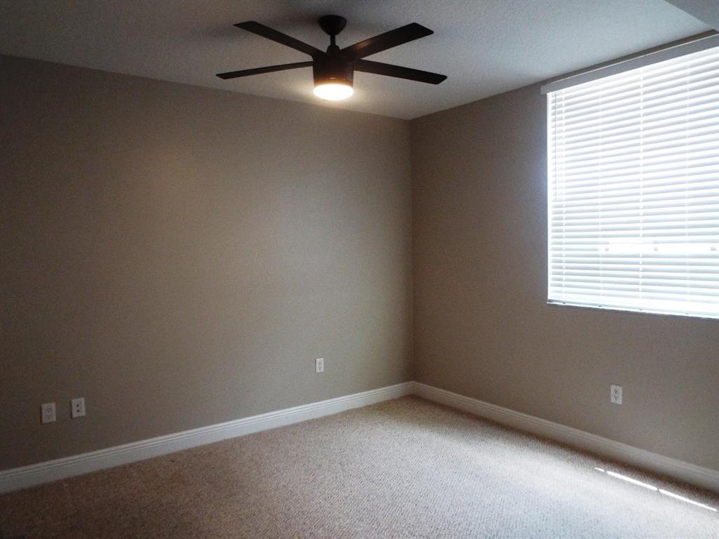 610 CLEMATIS CONDO - Residential Lease