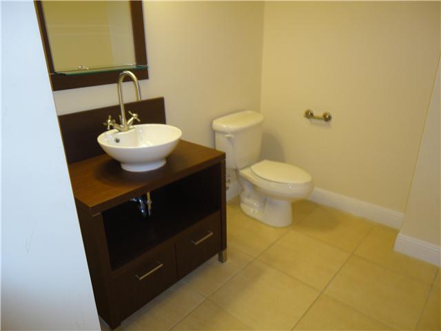 610 CLEMATIS CONDO - Residential Lease