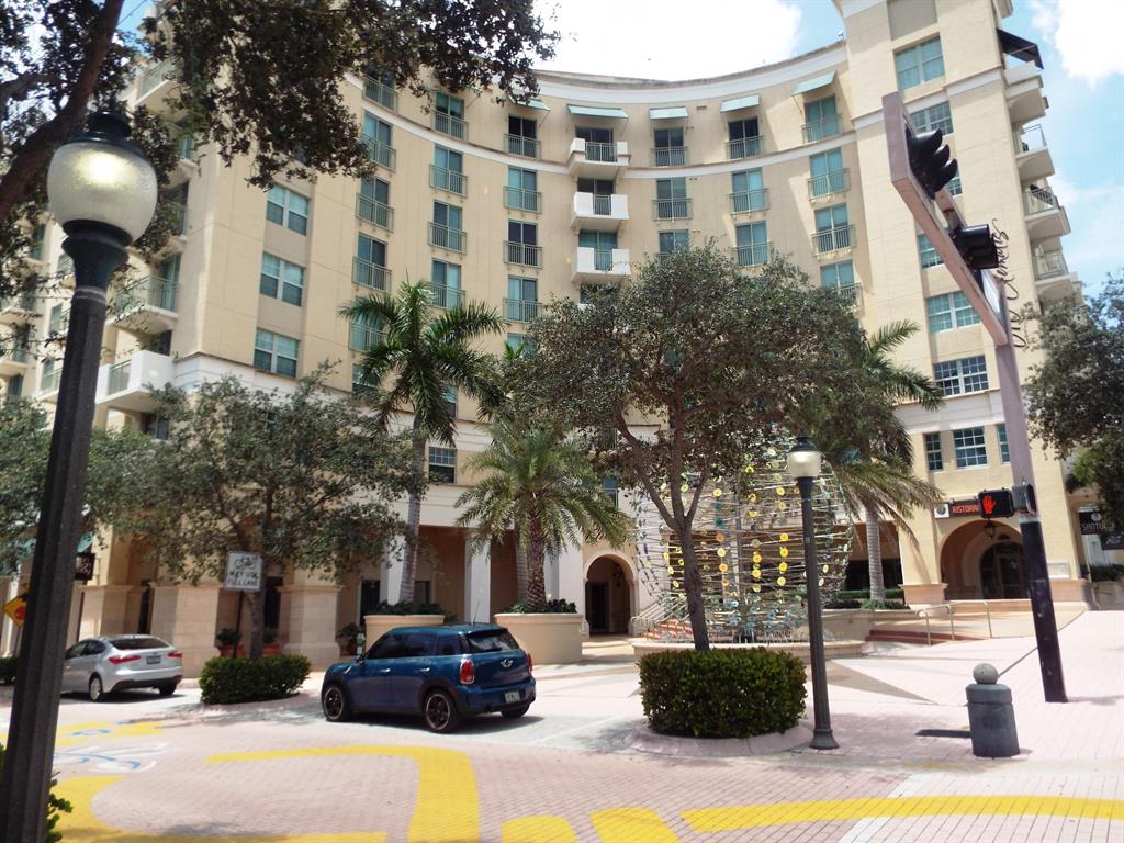 610 CLEMATIS CONDO - Residential Lease