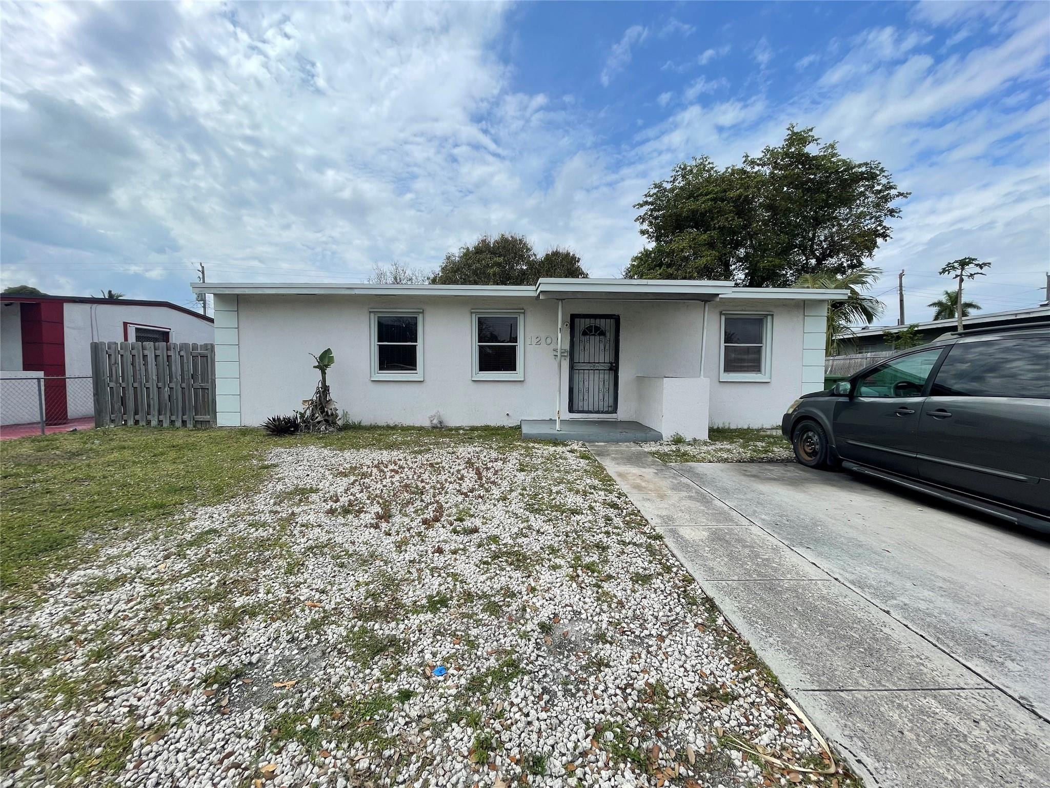 Lauderdale Manors Add-Rev - Residential