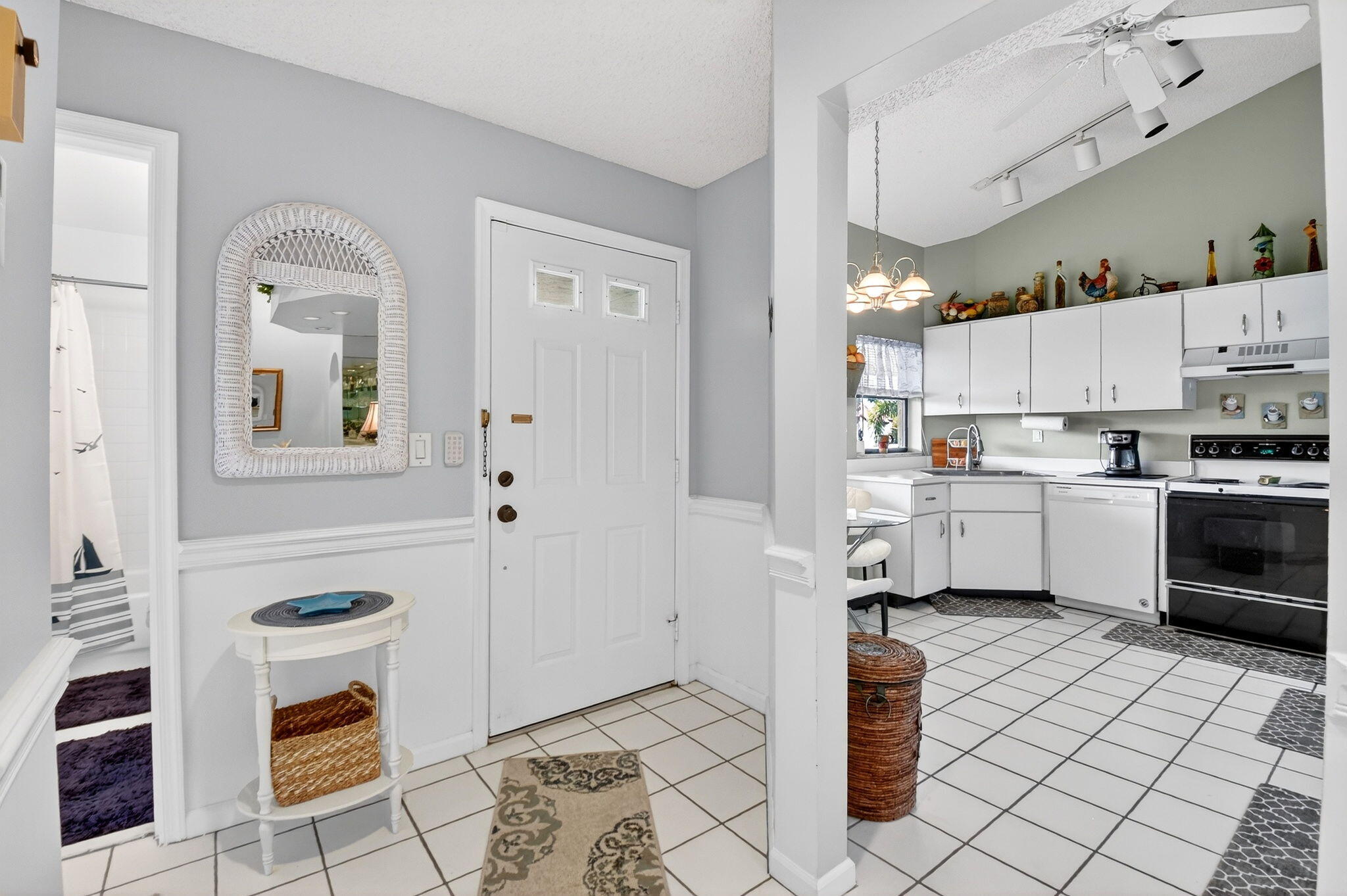 COVES AT PARKWALK CONDO - Residential