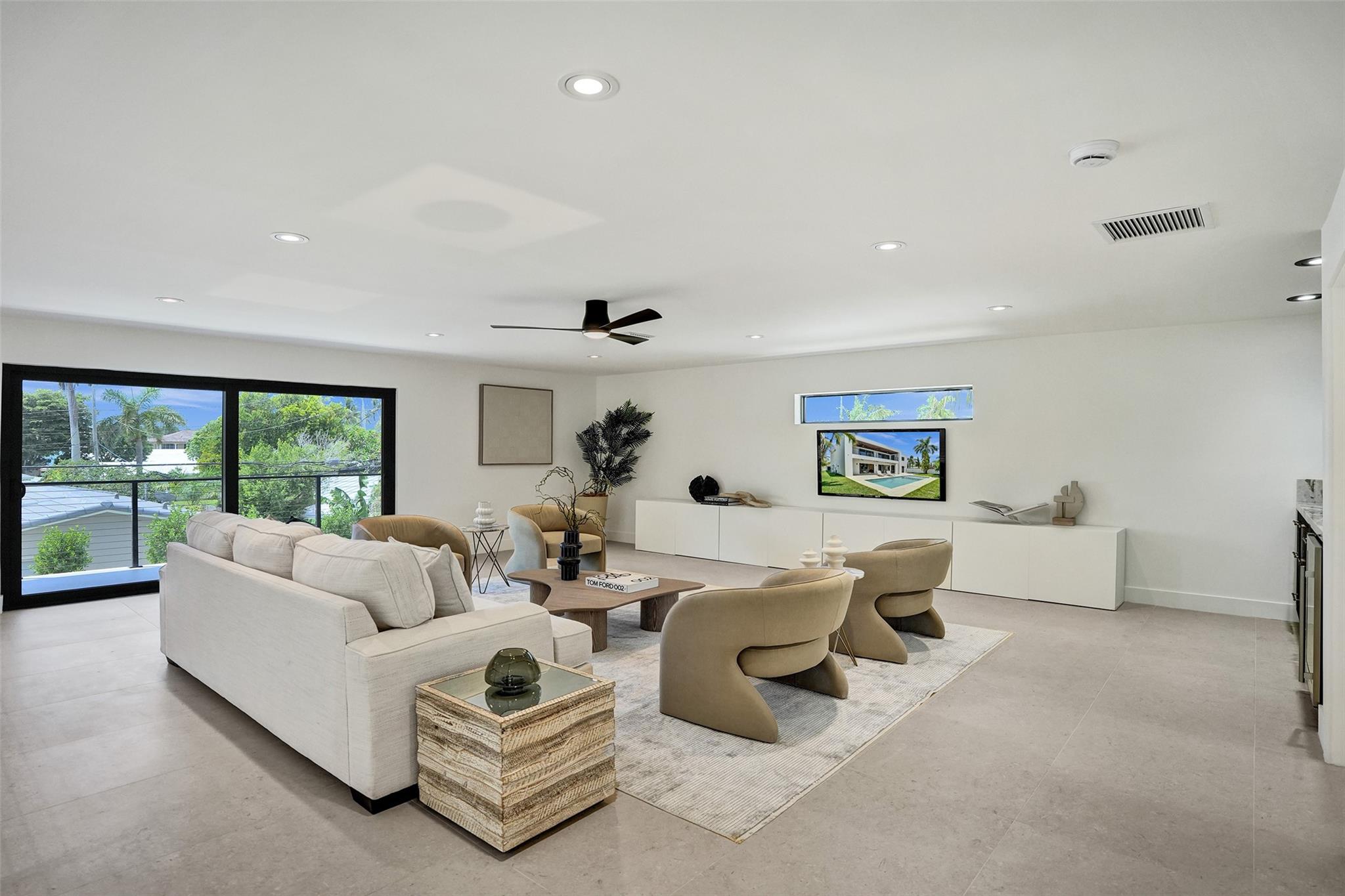 Lake Placid 35-23 B - Residential