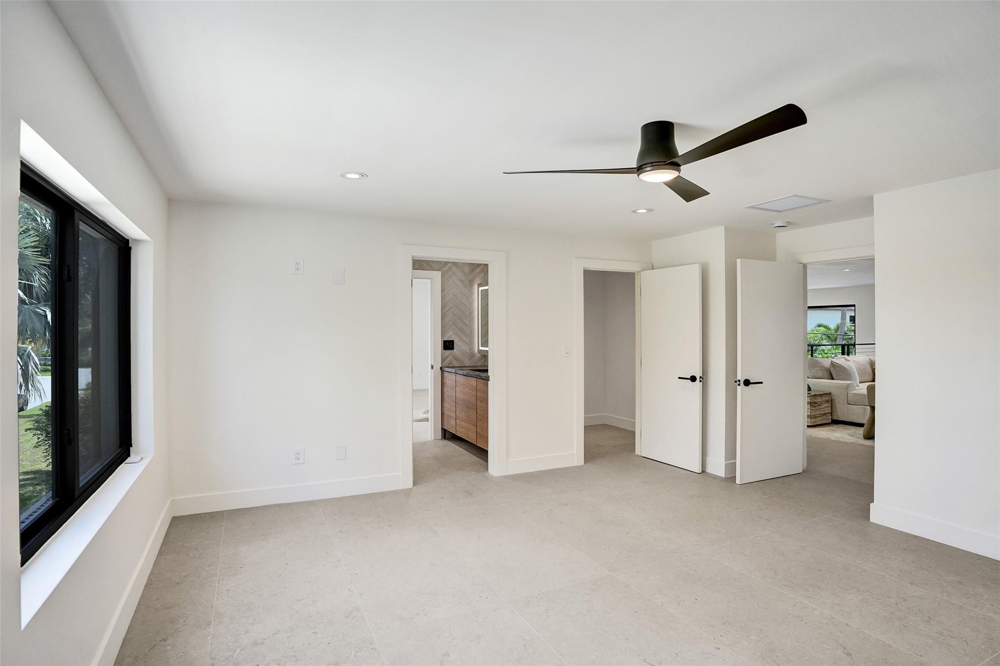 Lake Placid 35-23 B - Residential