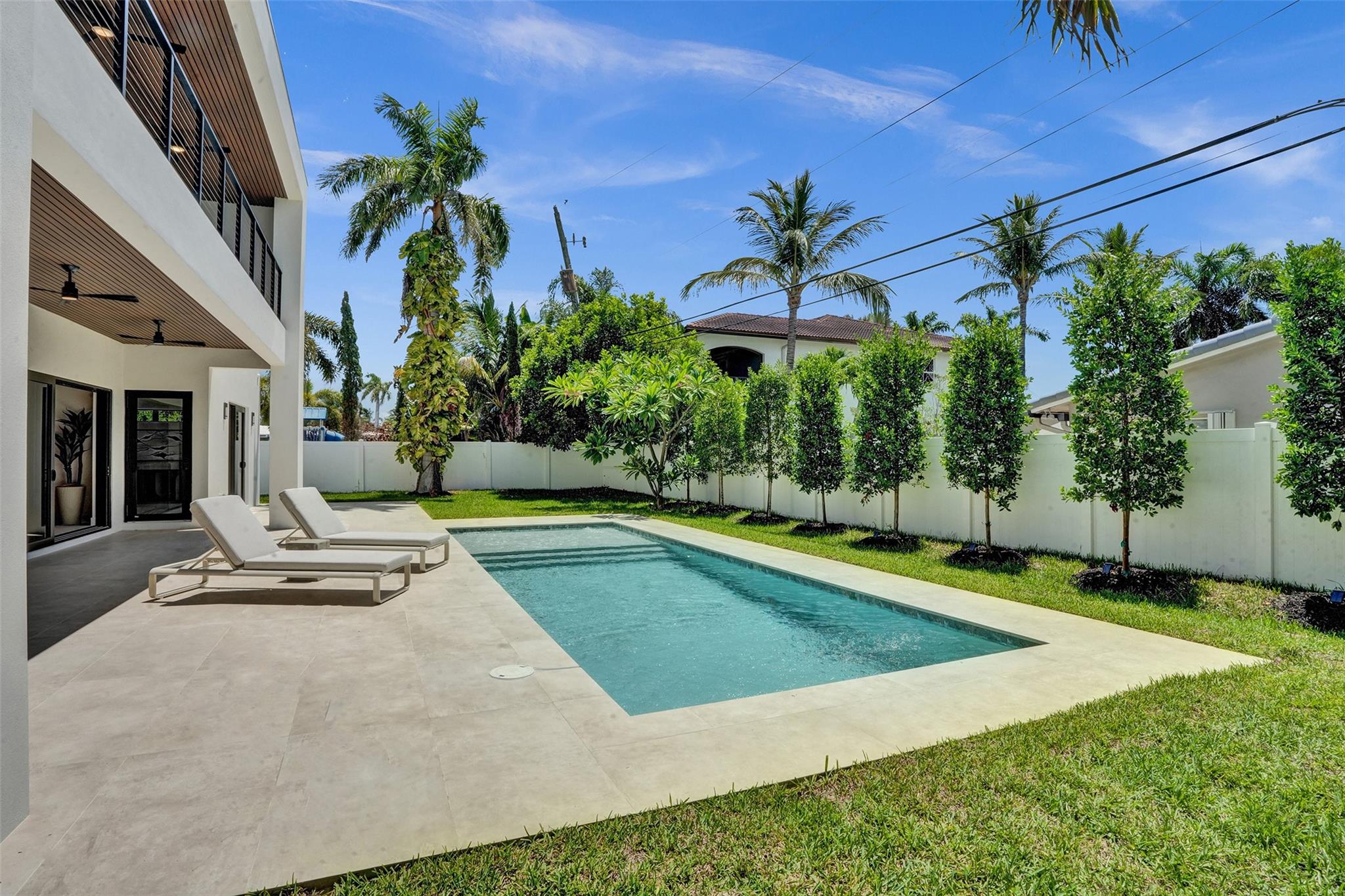 Lake Placid 35-23 B - Residential