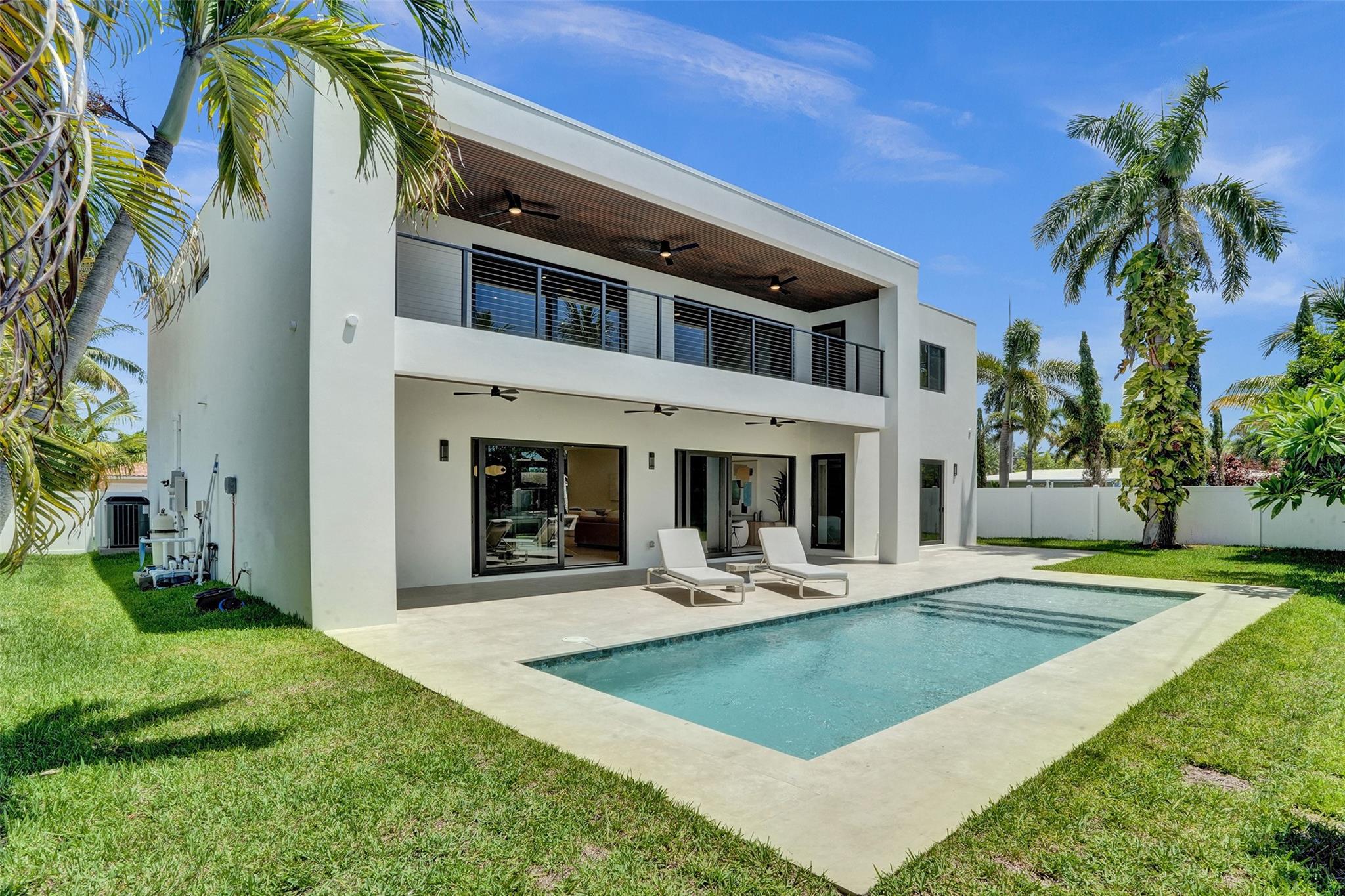 Lake Placid 35-23 B - Residential