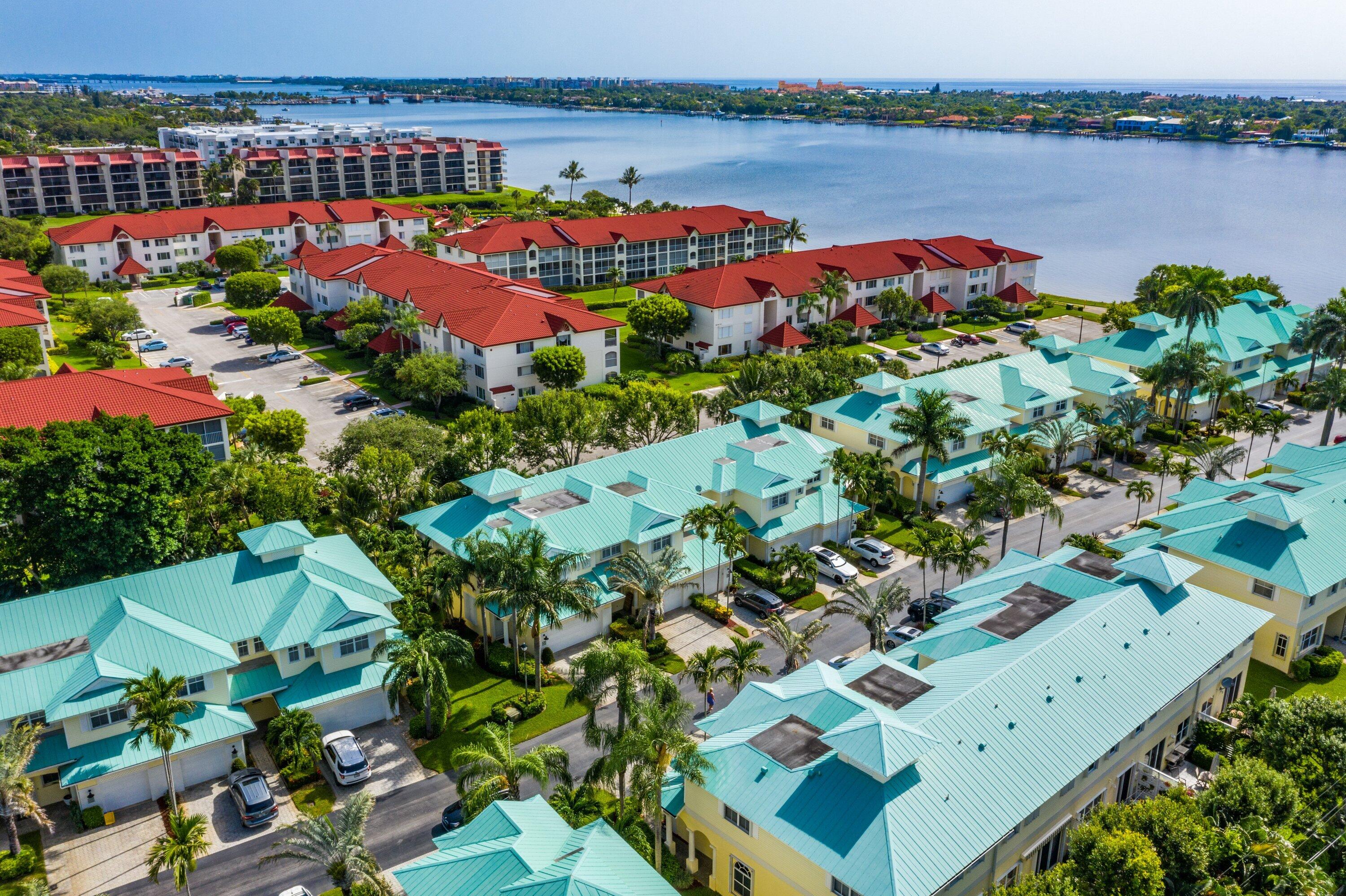 BAREFOOT COVE TOWNHOMES - Residential