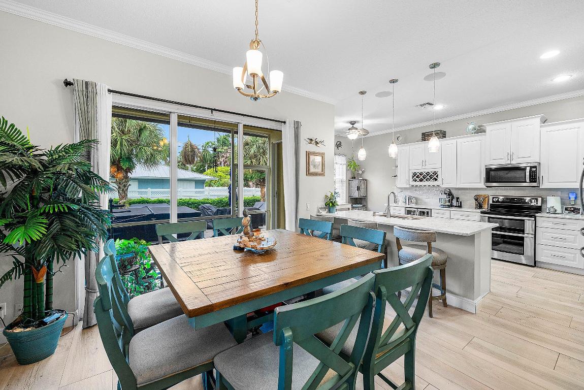 BAREFOOT COVE TOWNHOMES - Residential