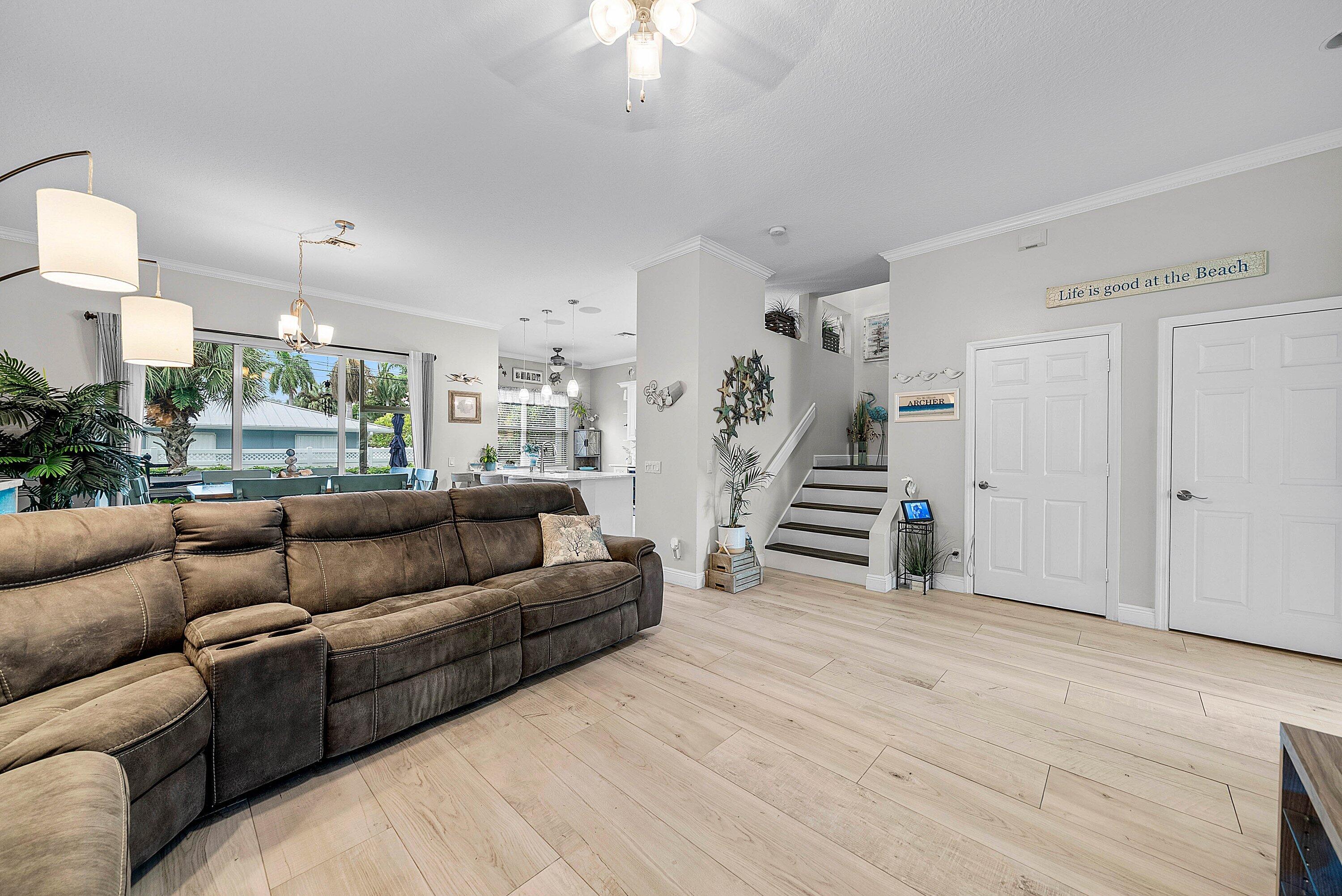 BAREFOOT COVE TOWNHOMES - Residential