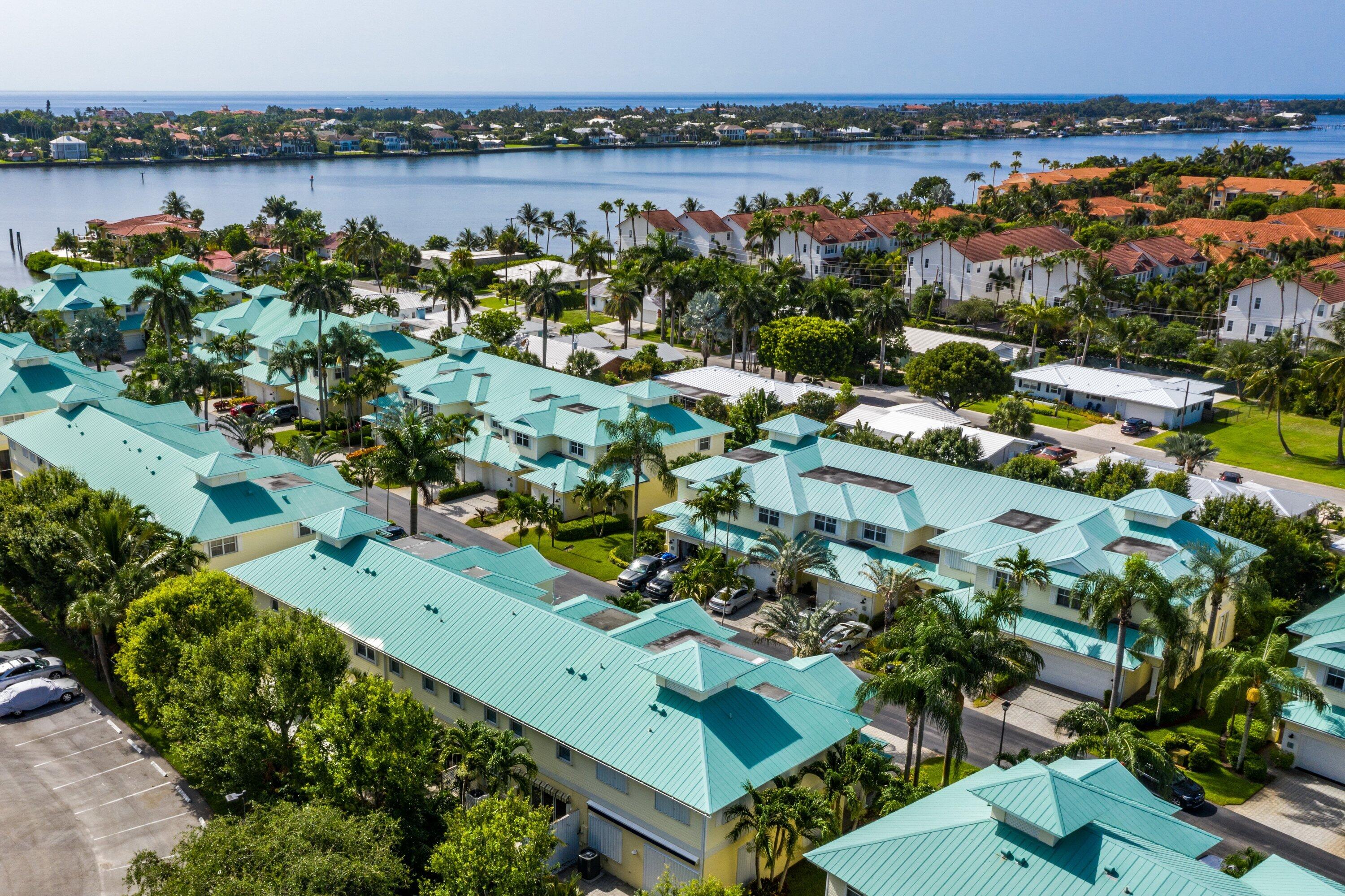 BAREFOOT COVE TOWNHOMES - Residential