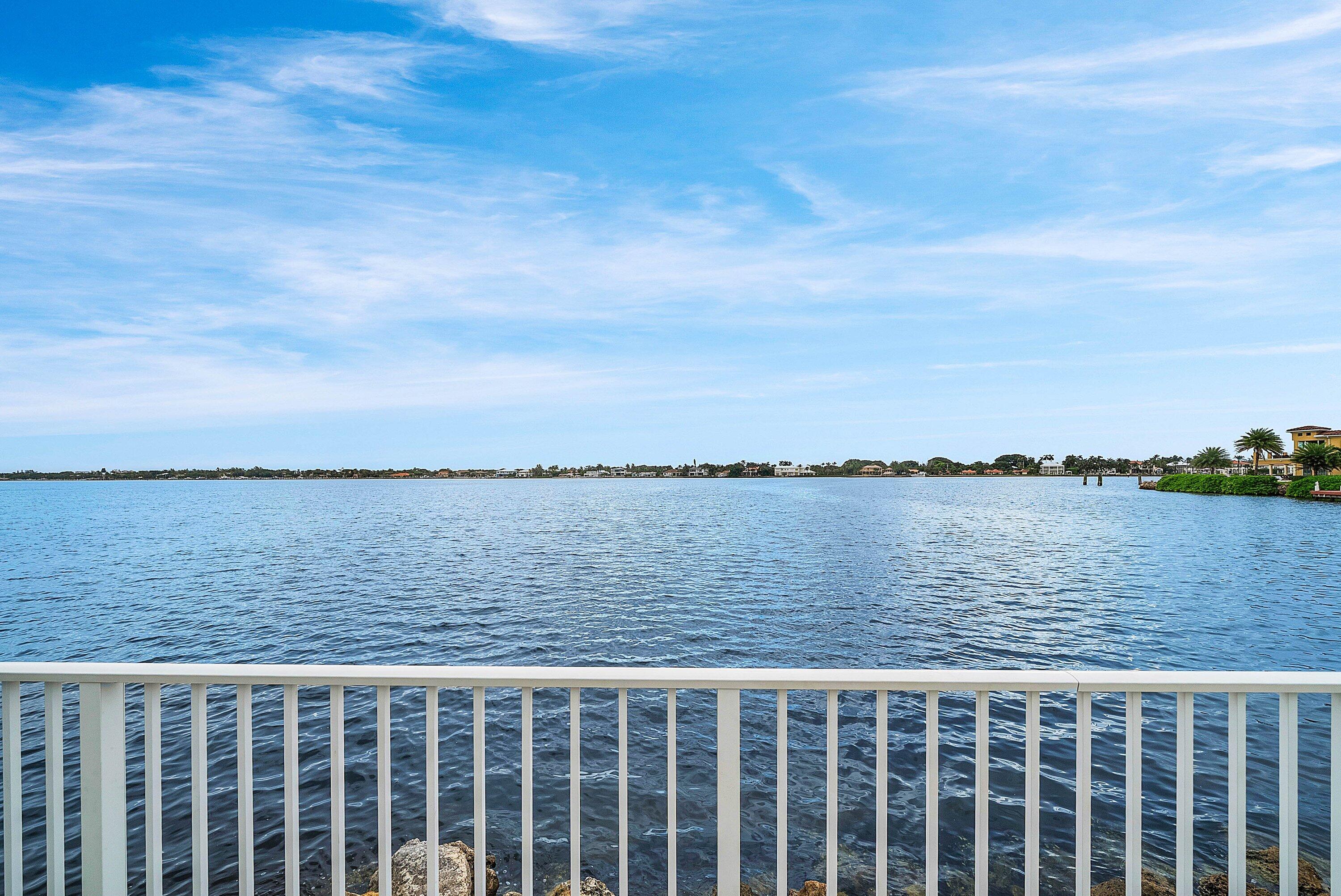 BAREFOOT COVE TOWNHOMES - Residential