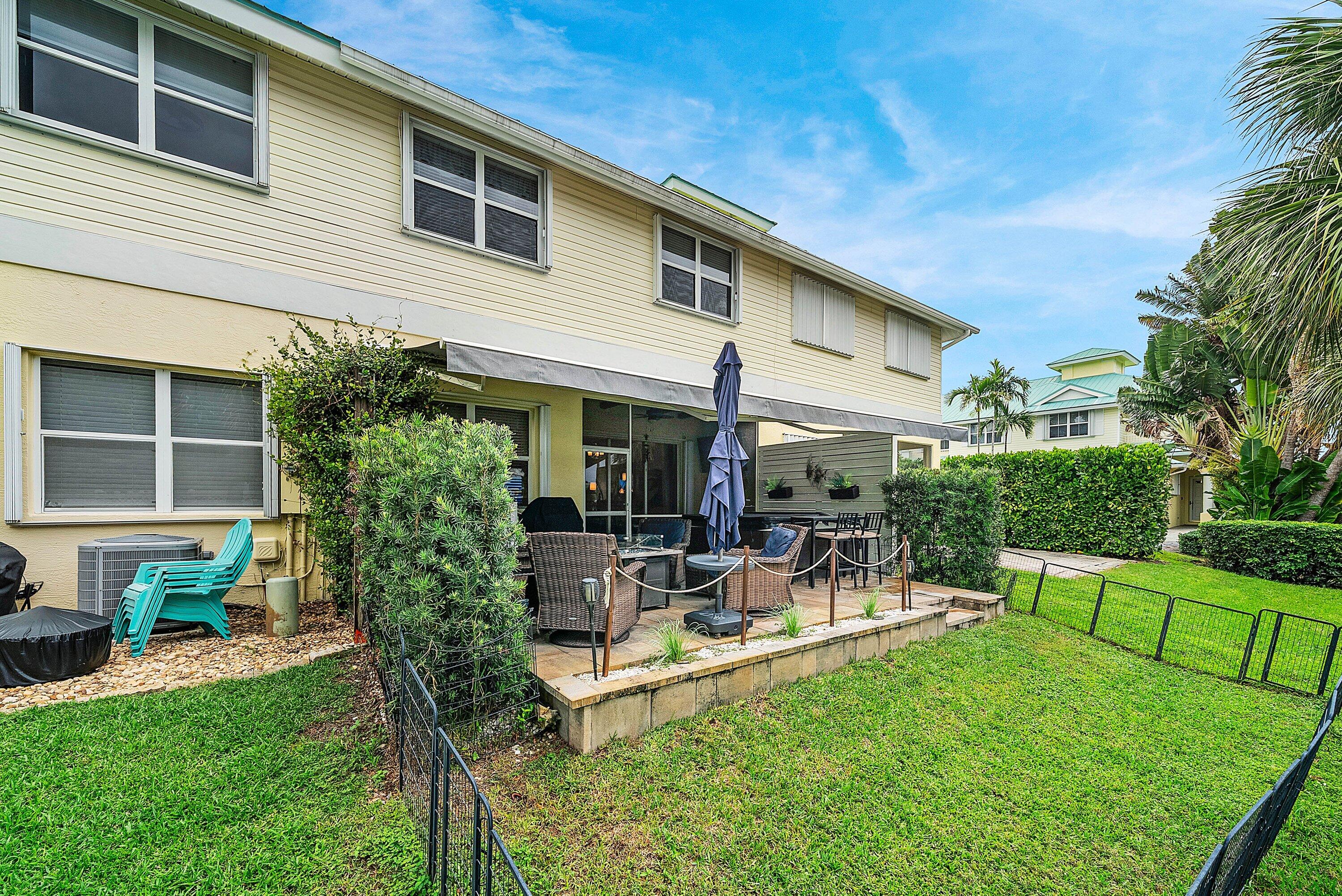 BAREFOOT COVE TOWNHOMES - Residential