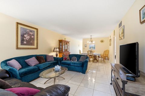 Tiny photo for 3201 Portofino Point #E3, Coconut Creek, FL 33066 (MLS # B26028768)