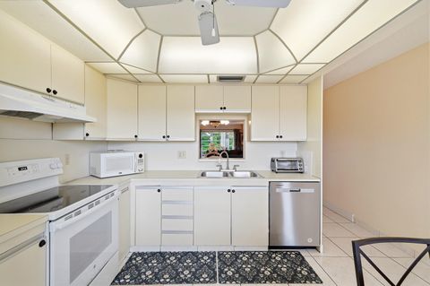 Photo of 3201 Portofino Point #E3, Coconut Creek, FL 33066 (MLS # B26028768)