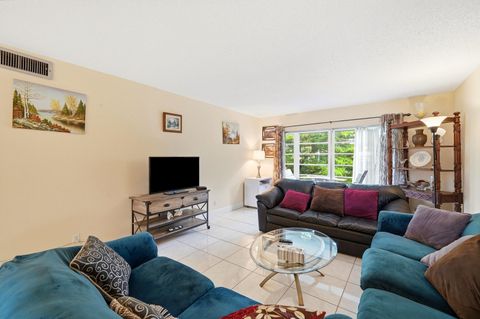 Tiny photo for 3201 Portofino Point #E3, Coconut Creek, FL 33066 (MLS # B26028768)