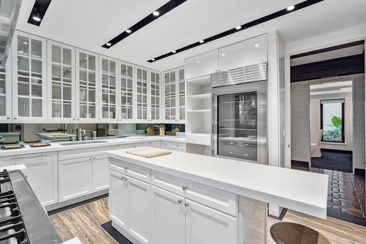 12 Lagomar Road, Palm Beach, FL, 33480/$150,000 4 12 Lagomar Road