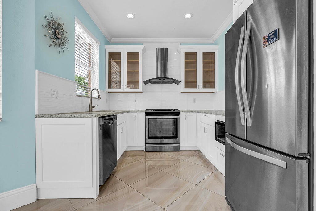 Photo of 10287 Olde Clydesdale Circle, Lake Worth, FL 33449 (MLS # B26050450)