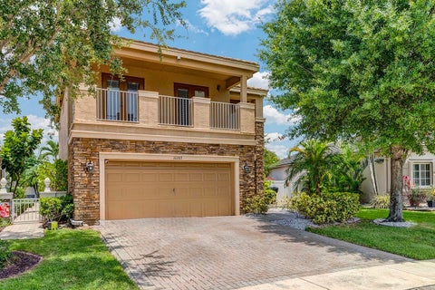 Photo of 10287 Olde Clydesdale Circle, Lake Worth, FL 33449 (MLS # B26050450)
