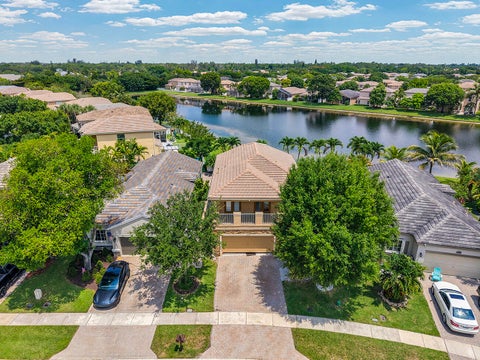 Tiny photo for 10287 Olde Clydesdale Circle, Lake Worth, FL 33449 (MLS # B26050450)