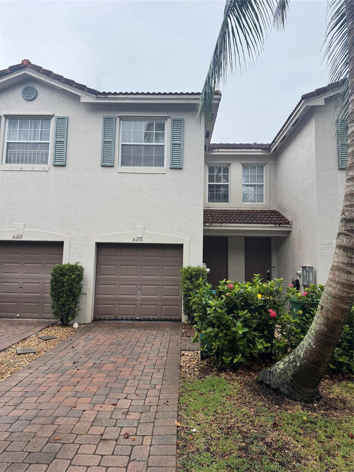 8266 Prestige Commons Dr