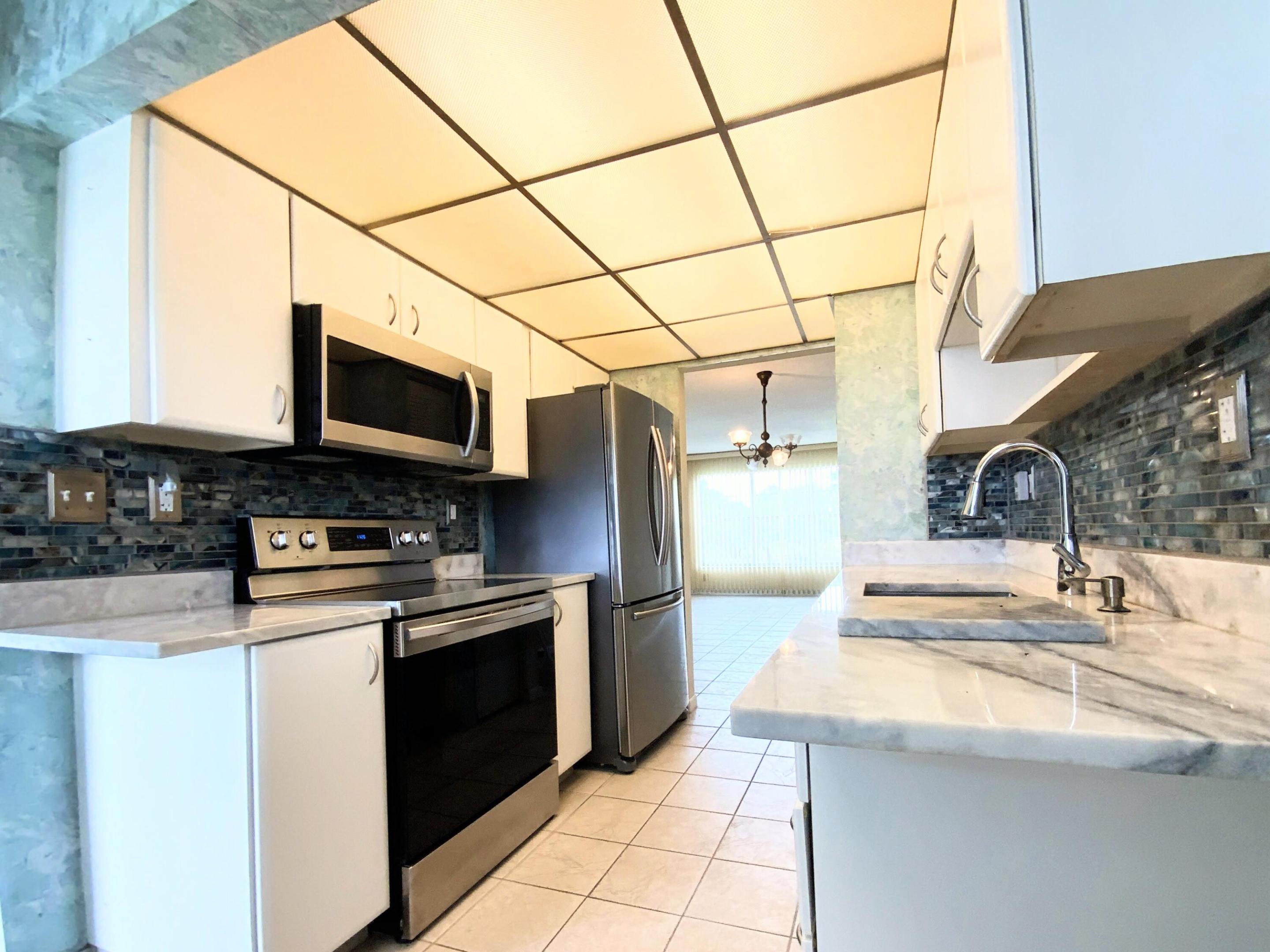 FAIRWAYS OF TAMARAC CONDOMINIUM - Residential