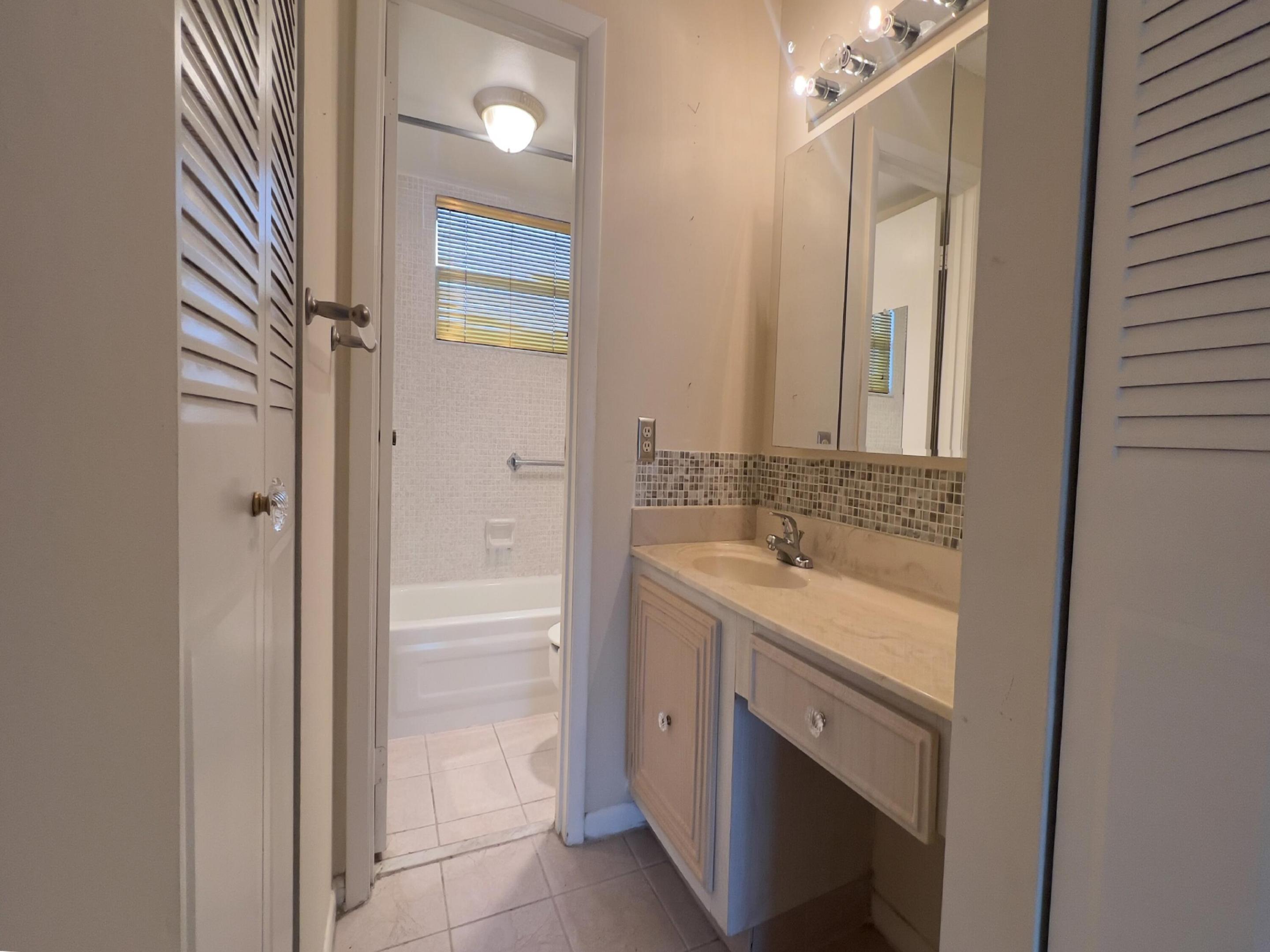 FAIRWAYS OF TAMARAC CONDOMINIUM - Residential