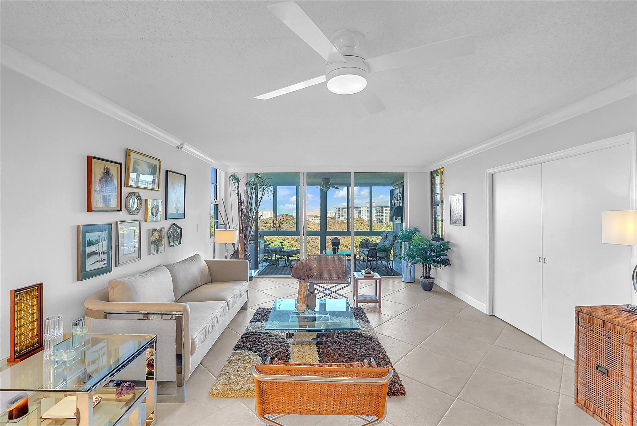 PALM AIRE - Residential