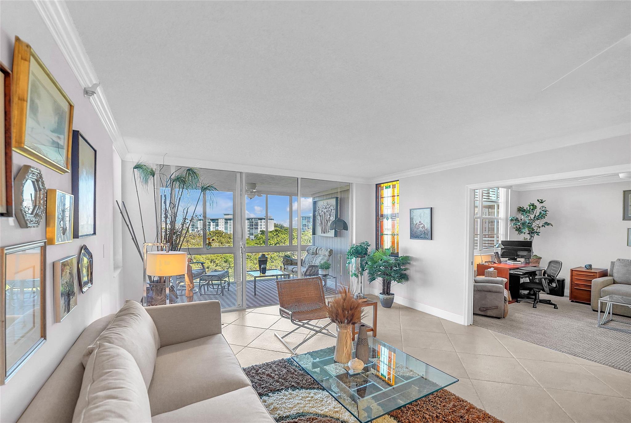 PALM AIRE - Residential