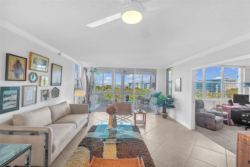 Photo of 4015 W Palm Aire Dr #703, Pompano Beach, FL 33069 (MLS # F10543110)