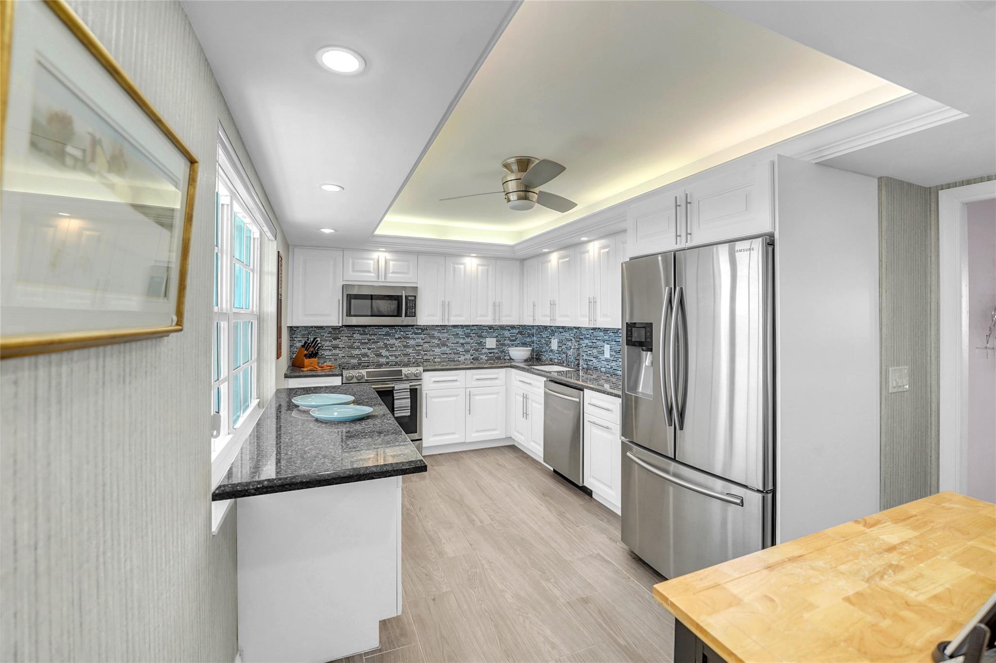 PALM AIRE - Residential