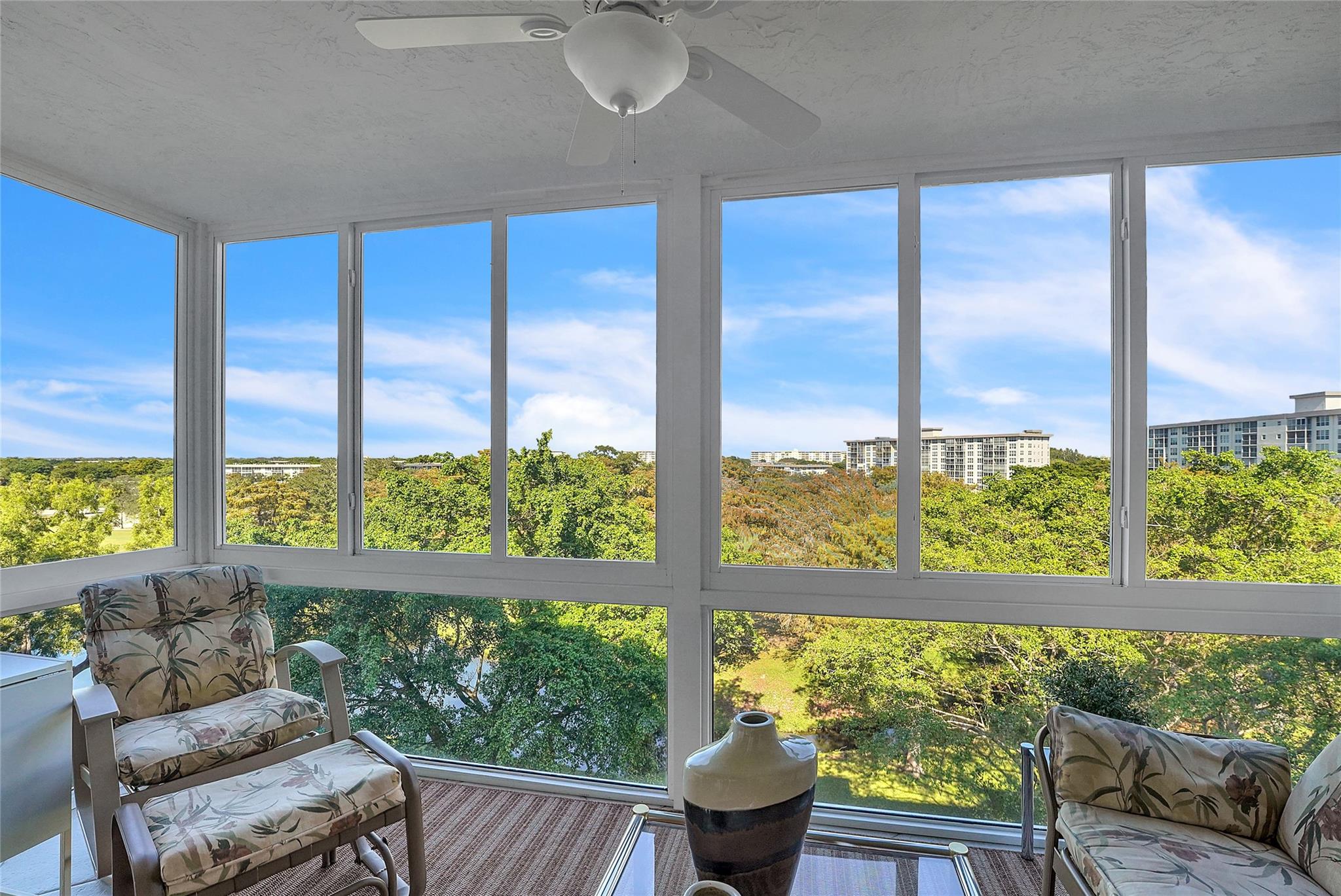 PALM AIRE - Residential