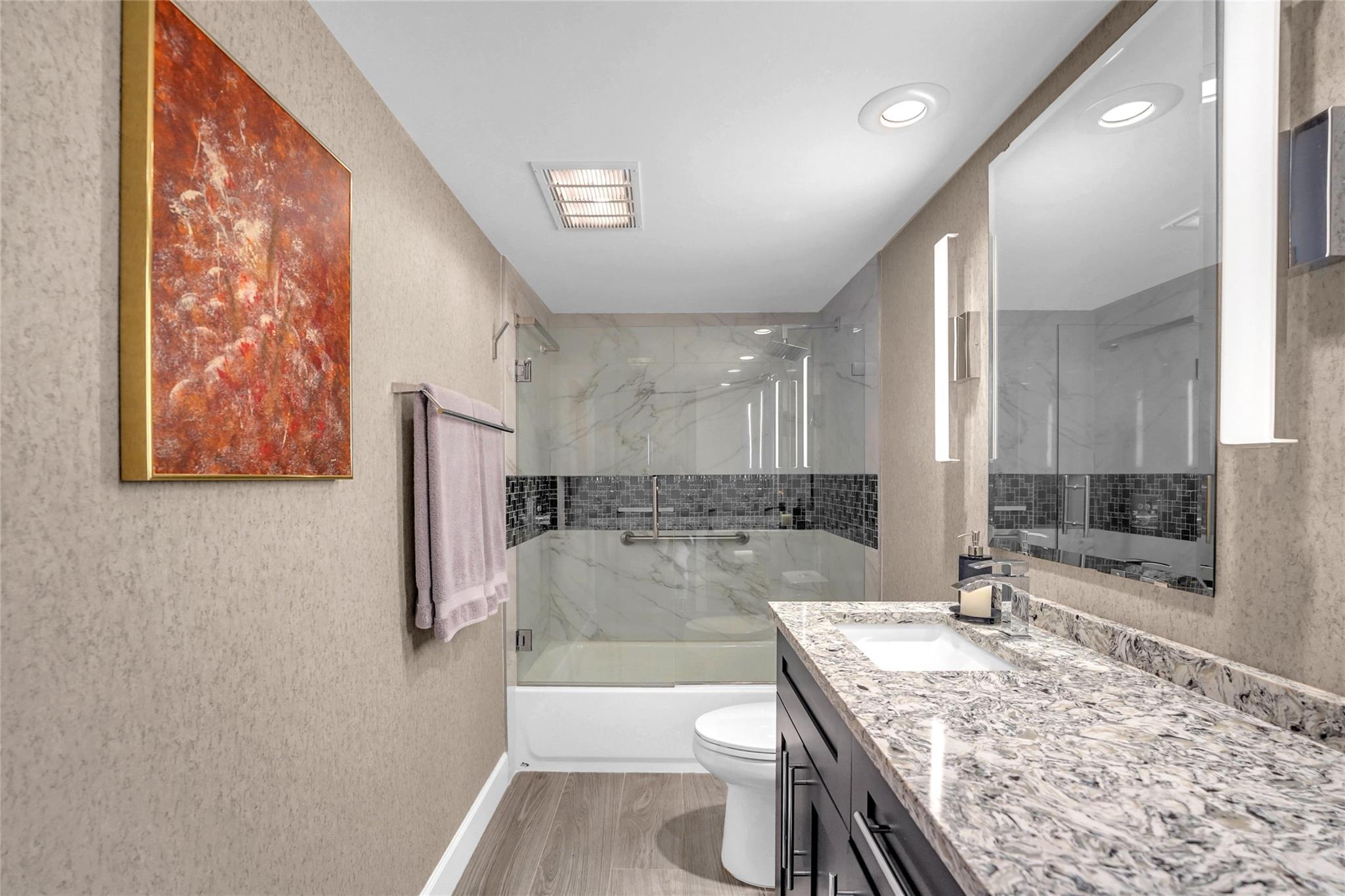 PALM AIRE - Residential