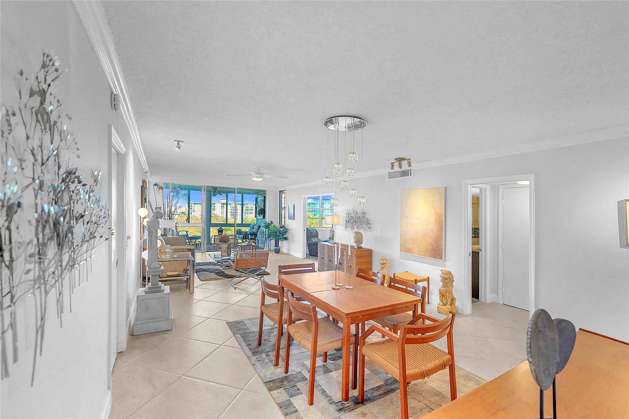 PALM AIRE - Residential