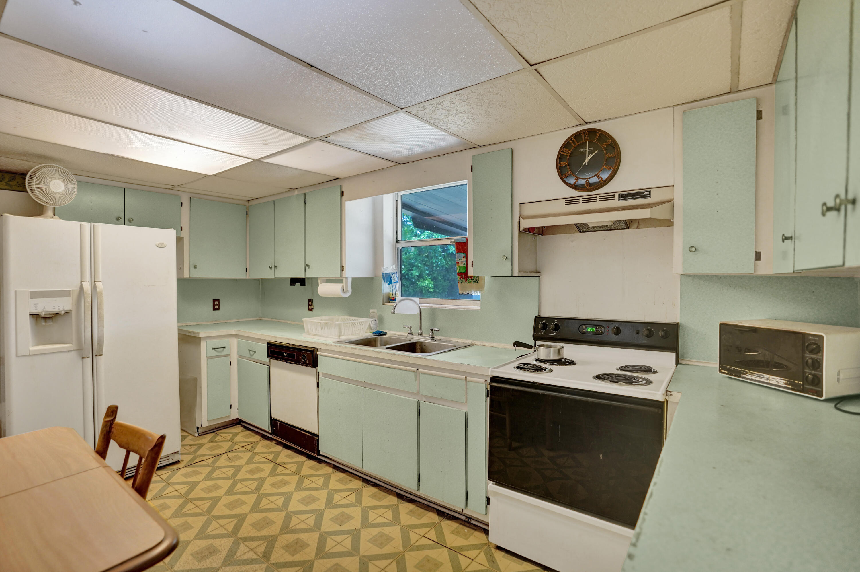 FLORAL PARK LANTANA - Residential