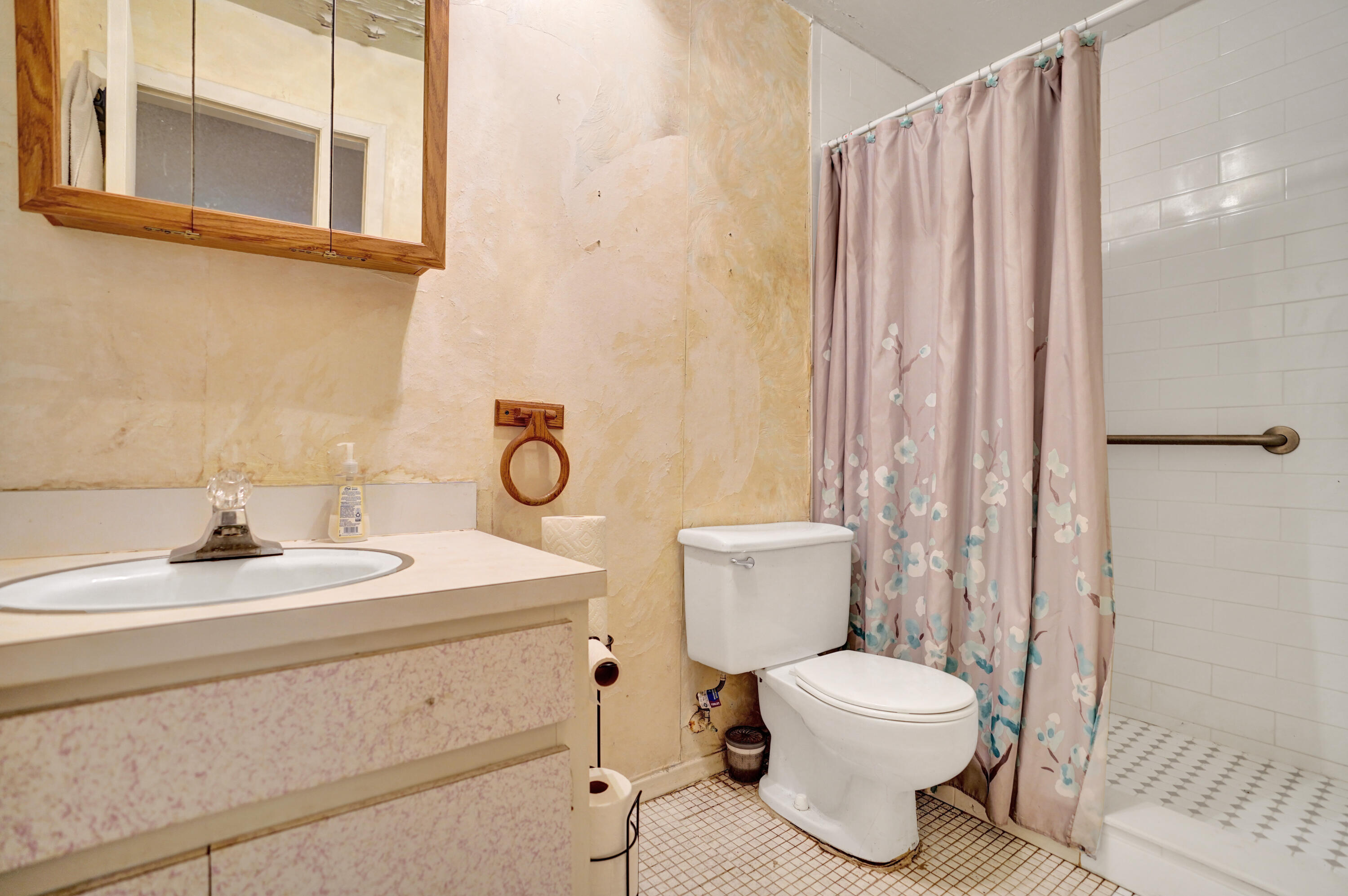 FLORAL PARK LANTANA - Residential