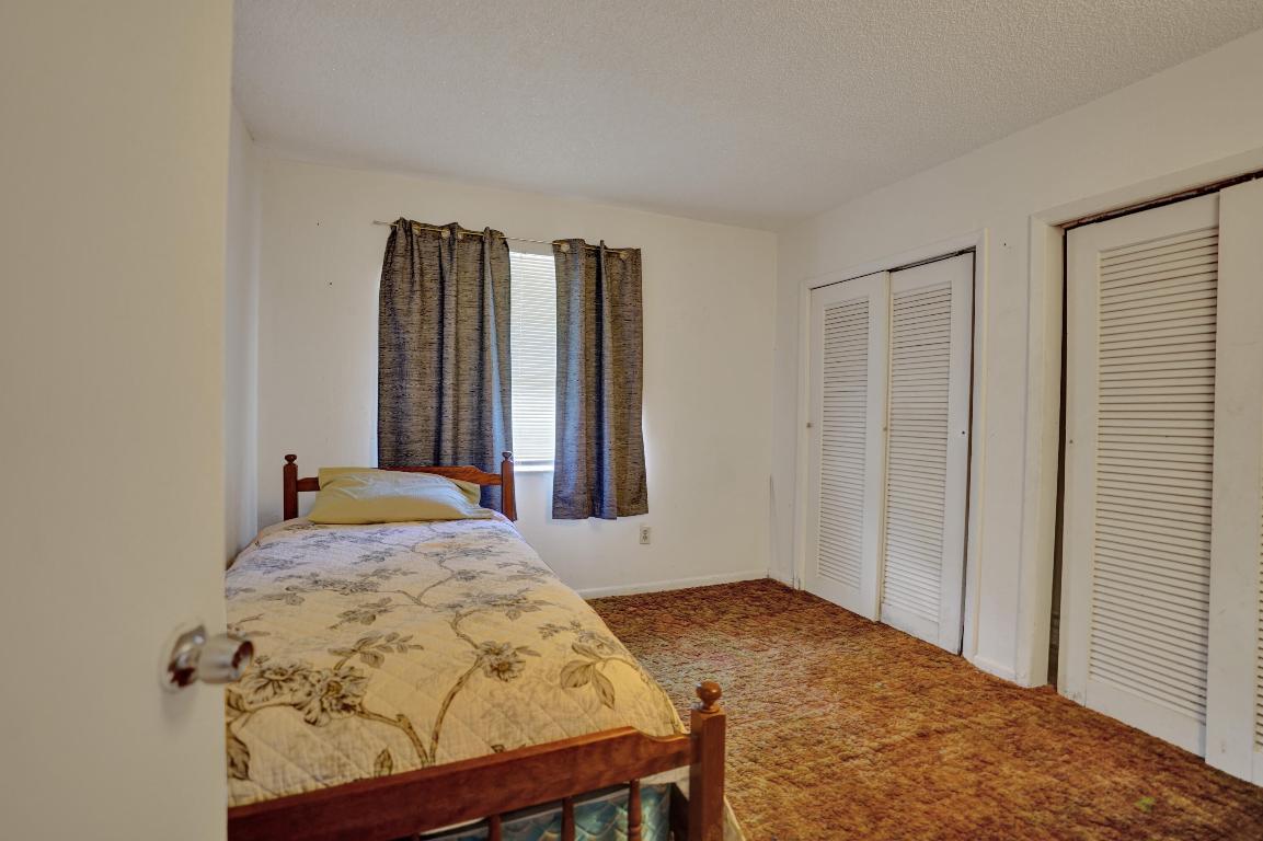 FLORAL PARK LANTANA - Residential