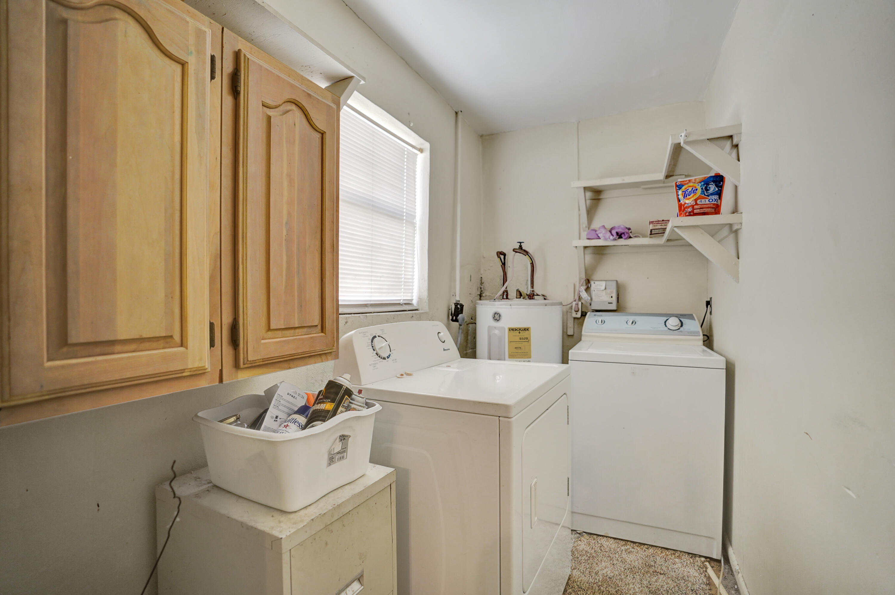 FLORAL PARK LANTANA - Residential