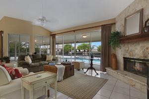 Saddle Trail of Wellington - Residential