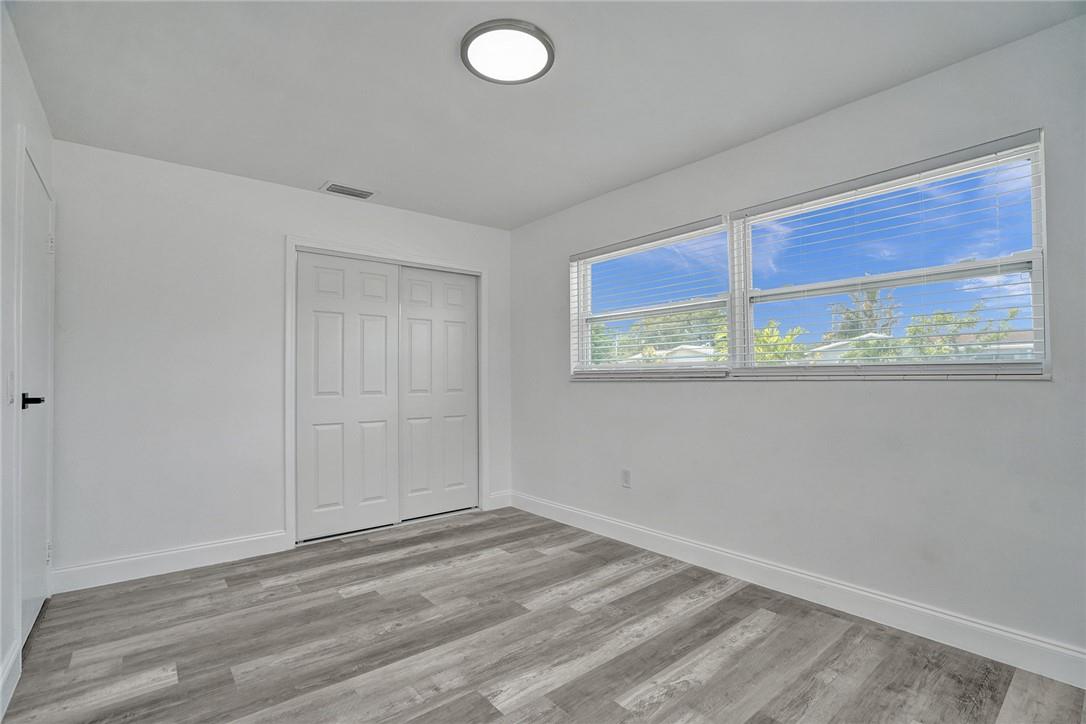 Sunrise Golf Village Sec - Residential