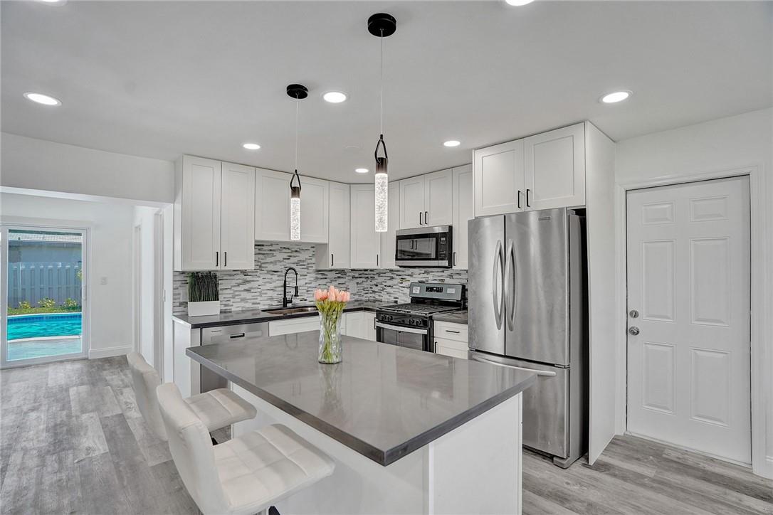Sunrise Golf Village Sec - Residential