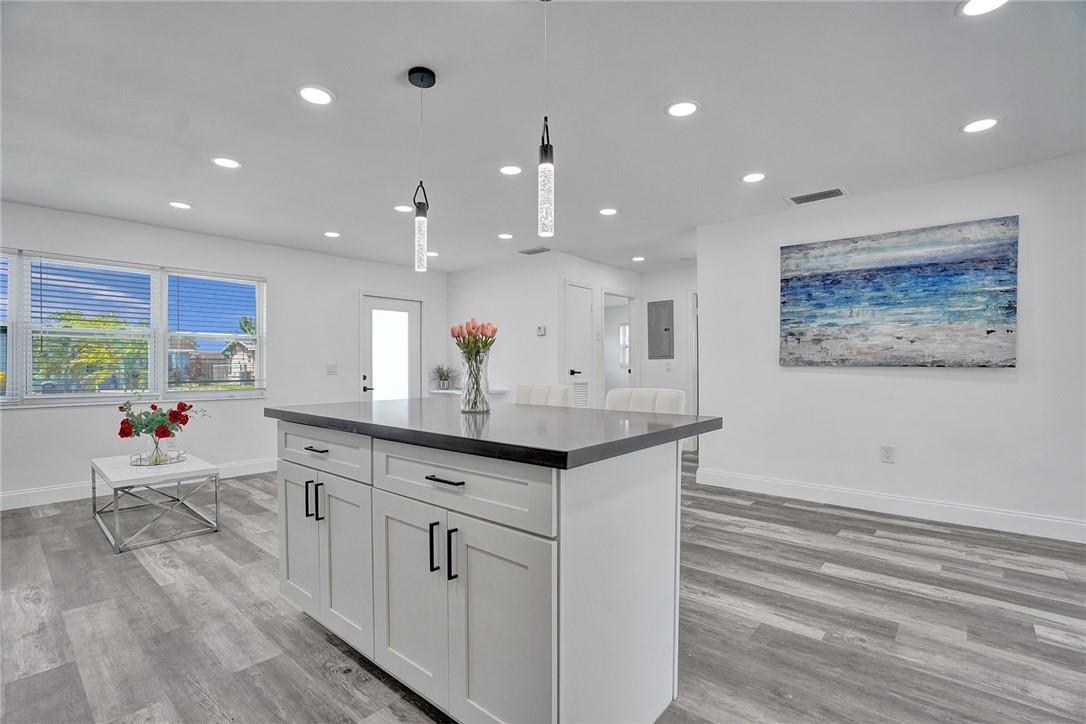 Sunrise Golf Village Sec - Residential