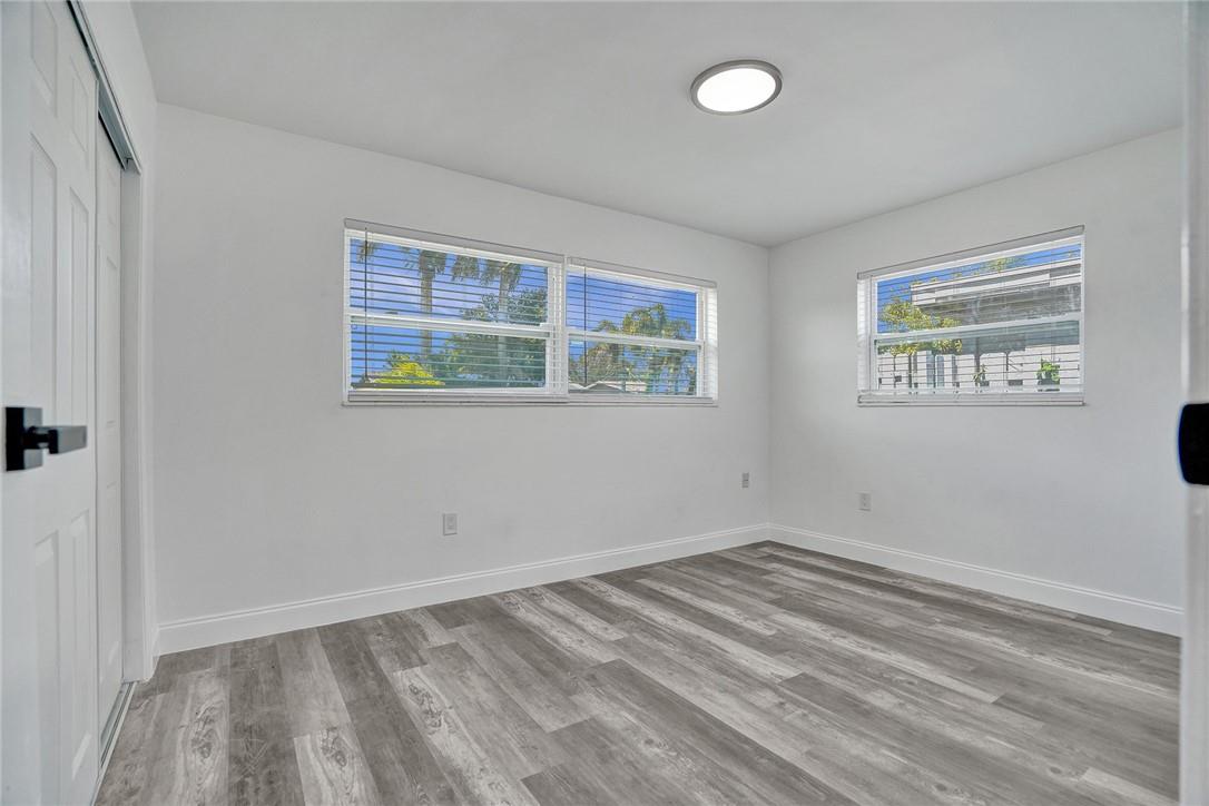Sunrise Golf Village Sec - Residential