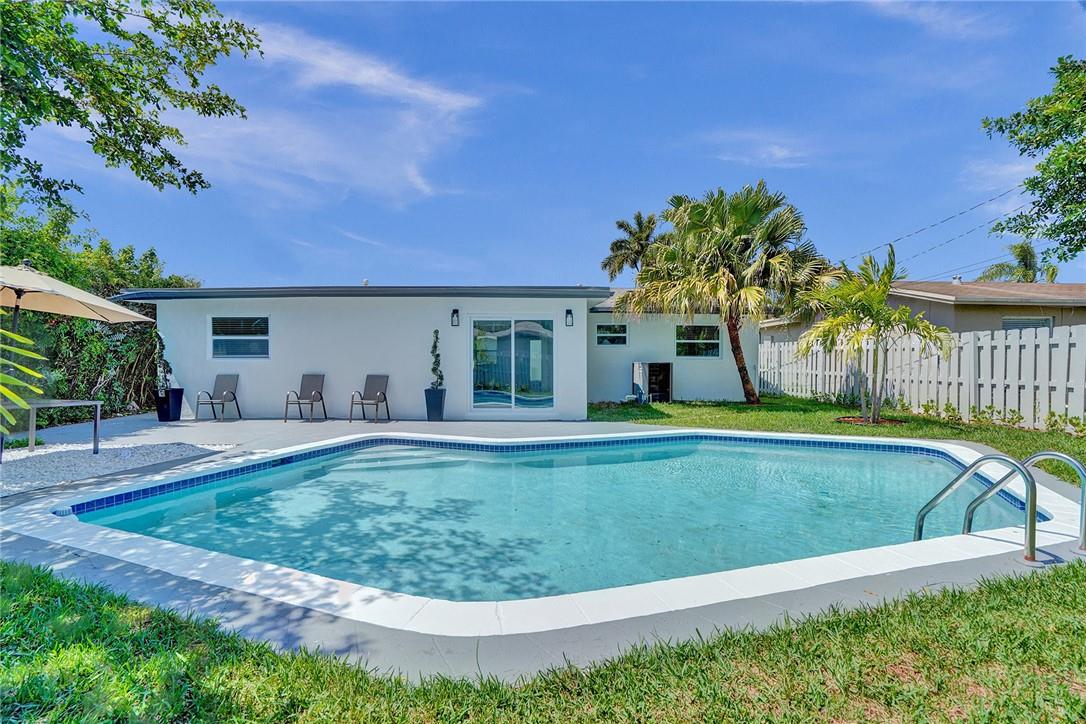Sunrise Golf Village Sec - Residential