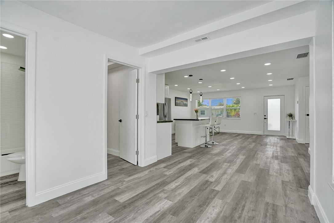 Sunrise Golf Village Sec - Residential