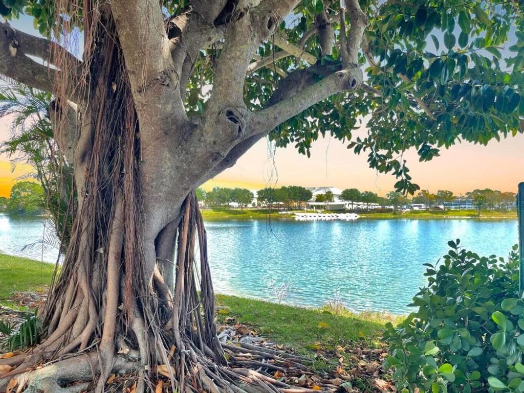 Photo of 144 Canterbury F, West Palm Beach, FL 33417 (MLS # R11158138)